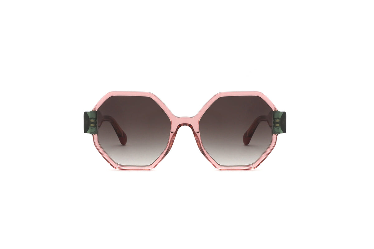 ASHLEY– EYEWEAR LOVE AFFAIR